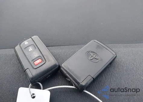 2008 Toyota Prius z USA, uszkodzony, nr VIN JTDKB20U183353164